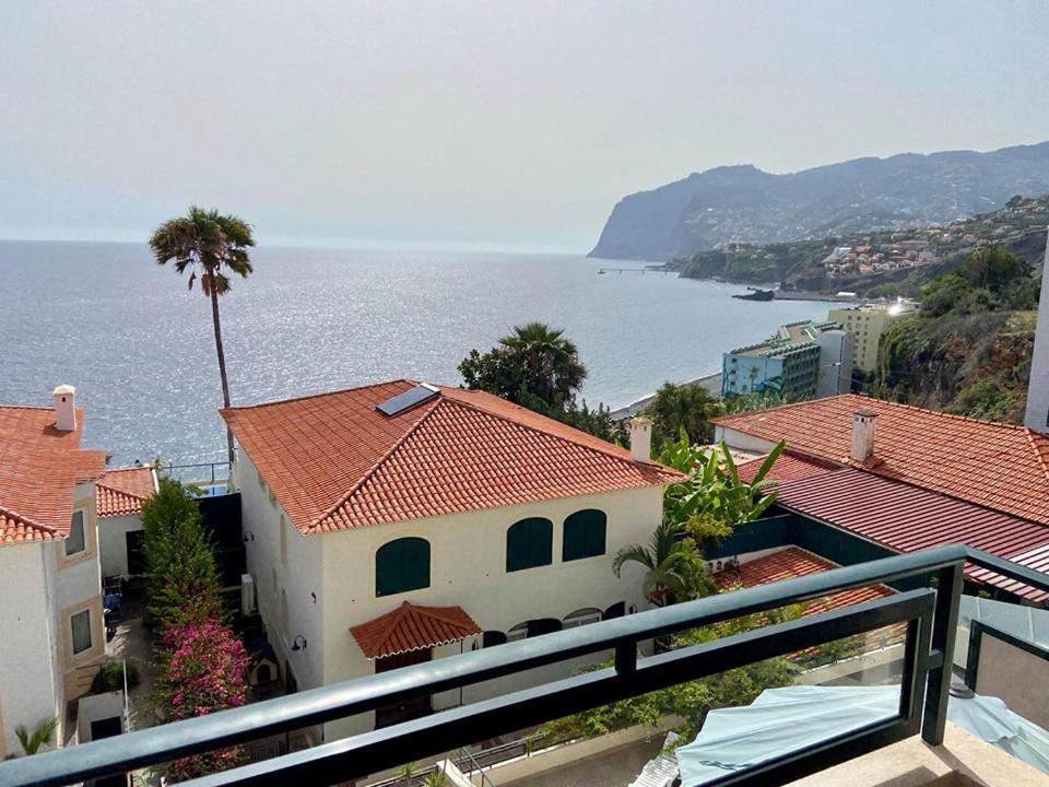 Ocean Cliffs Apartments Funchal  Exterior photo